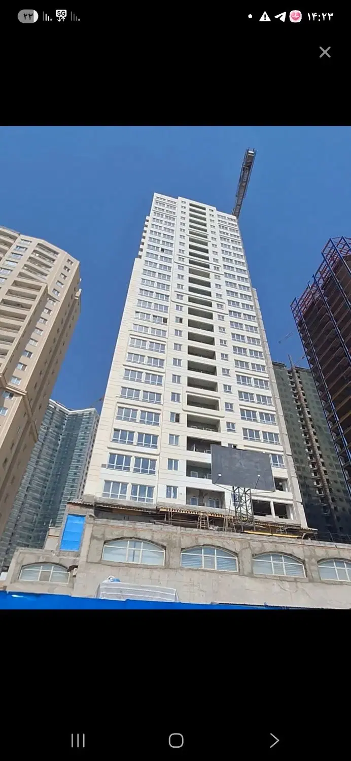 فروش اپارتمان در طبقه ۲۳ بهترین واحد جنوب غربی