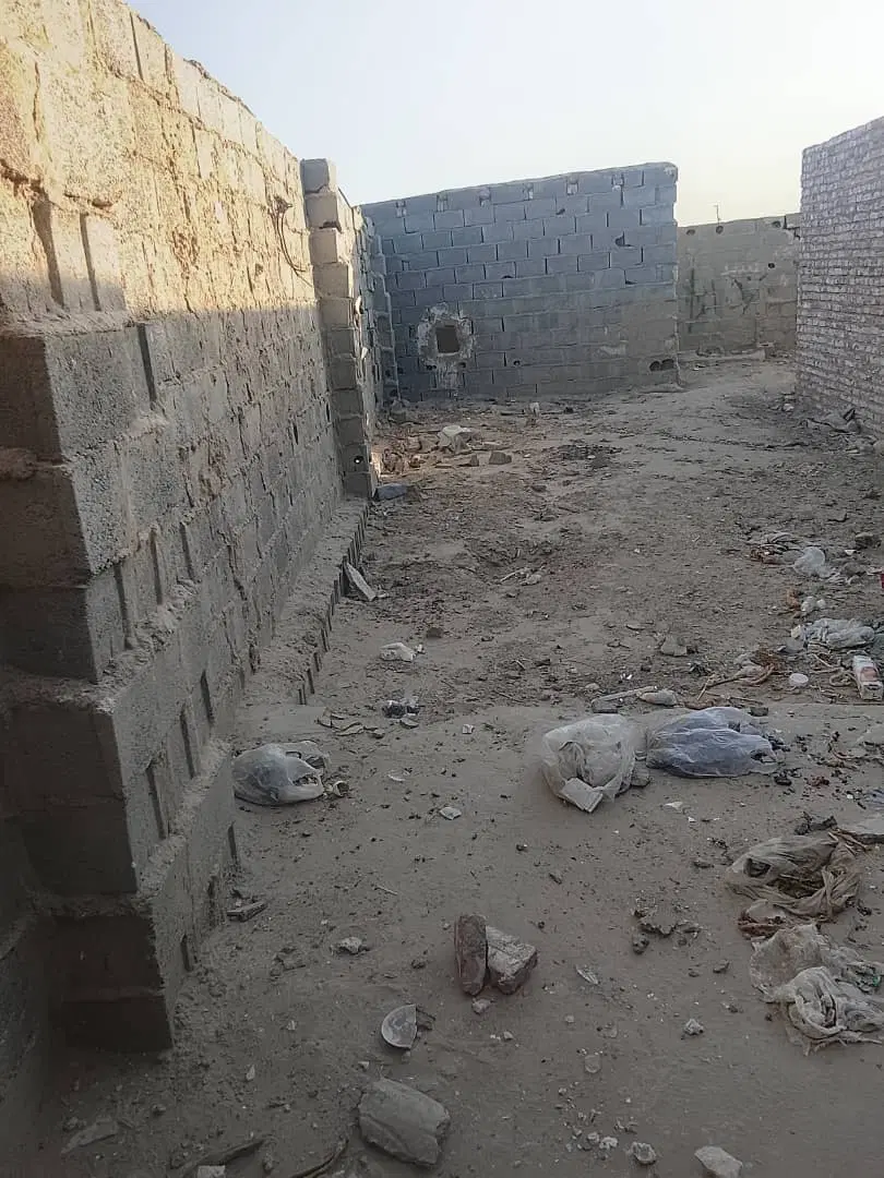 سلام دوستان 120 متر زمین