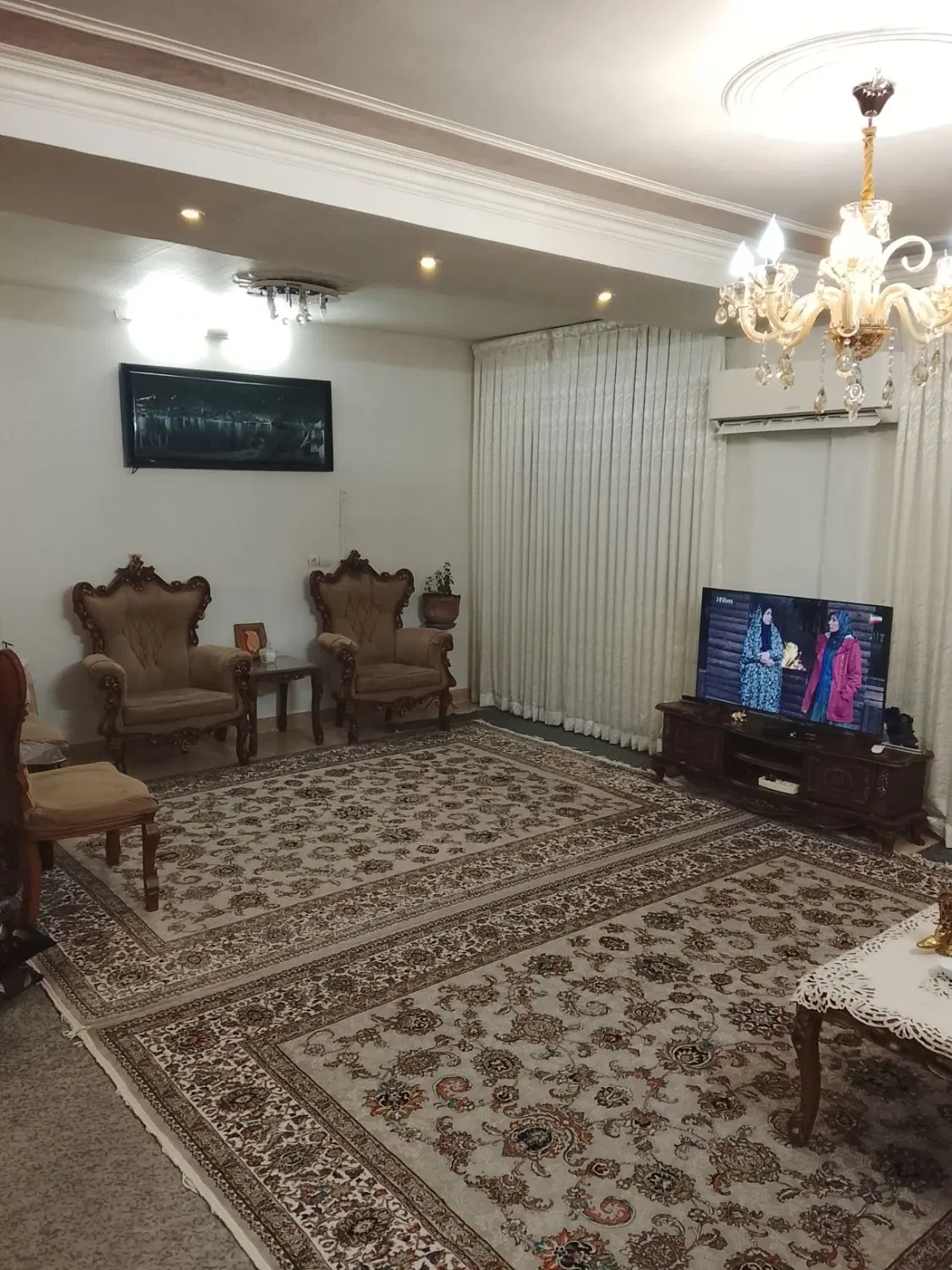 آپارتمان 83متری_ تک واحدی_میدان بهاران
