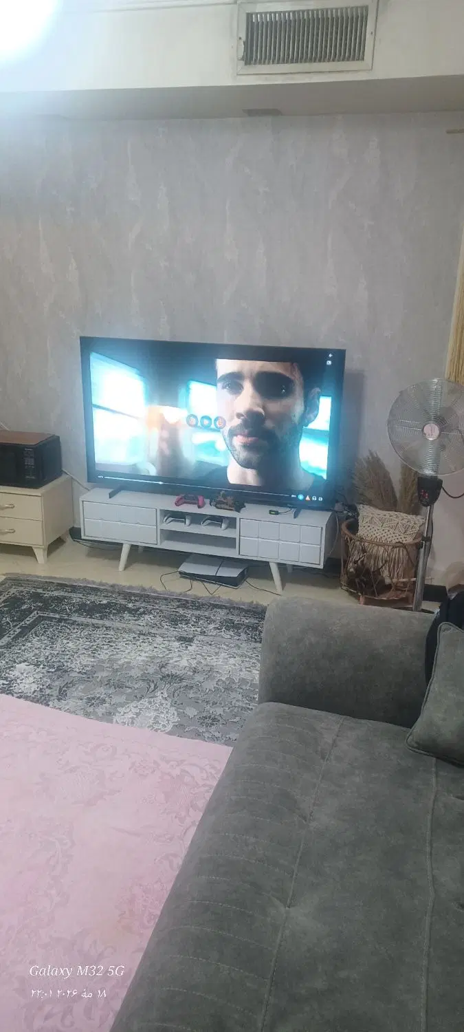 ۵۰ متر تکواحدی طبقه سوم