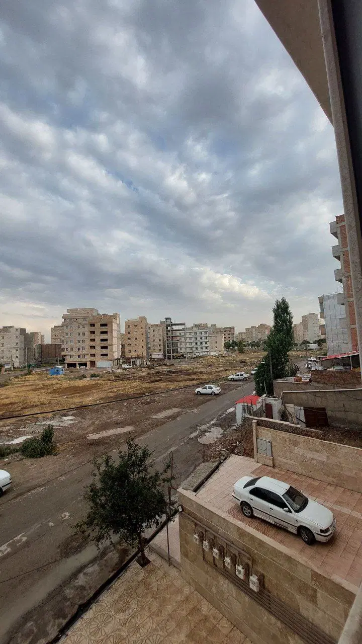 پیش فروش135متری شهرک بعثت موقعیت عالی