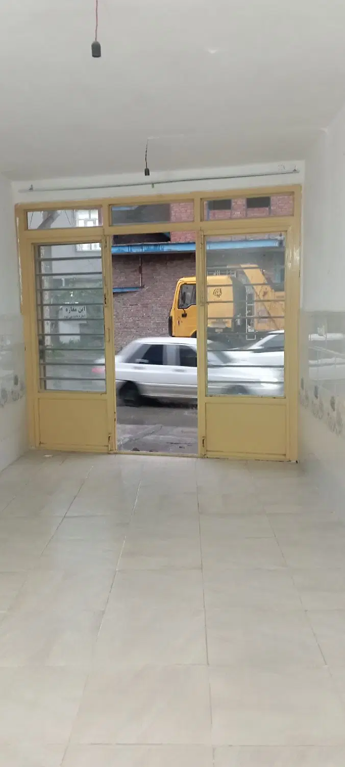 مغازه اجاره ای همراه زیرتلوزیون