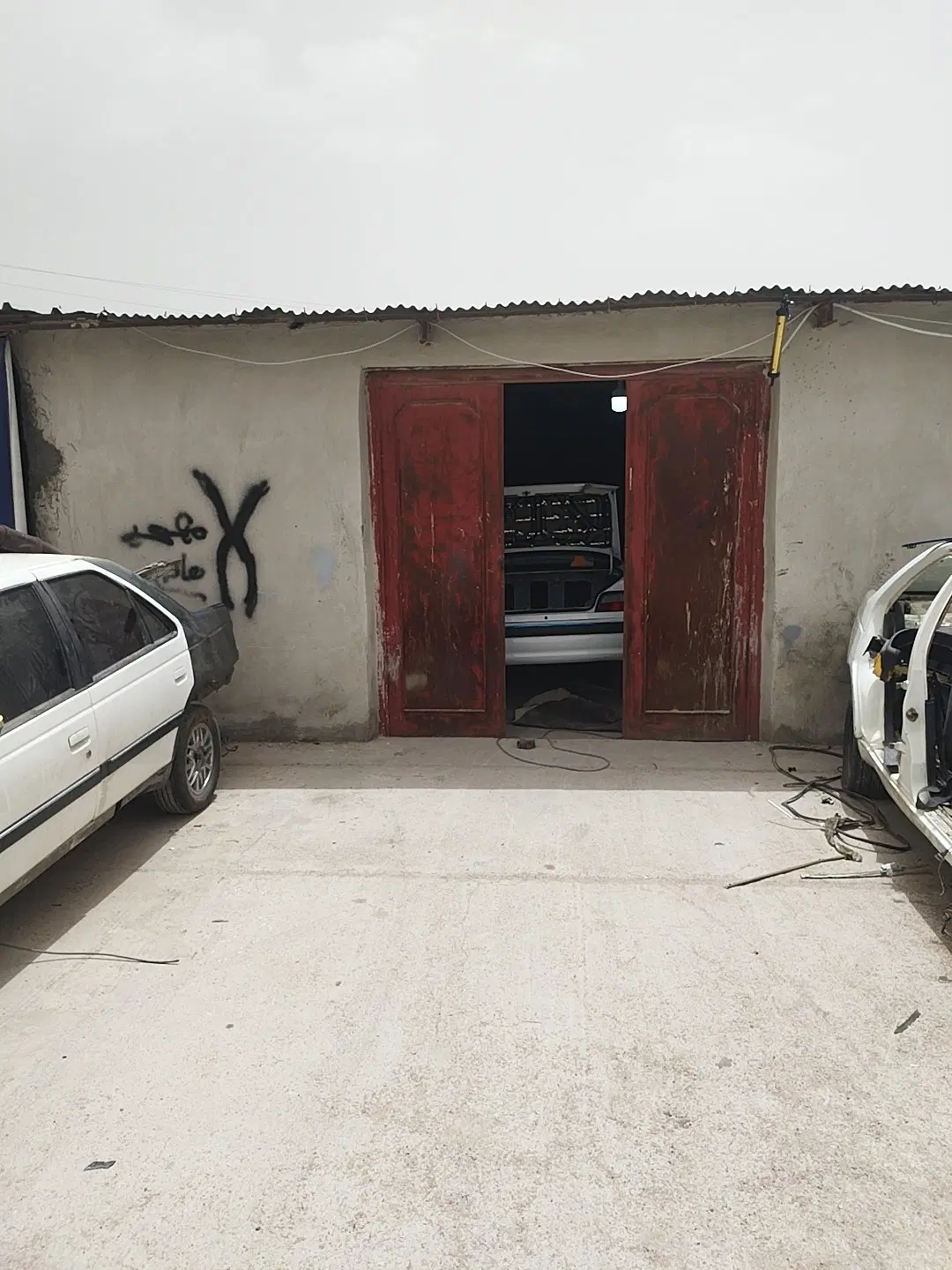اجاره یک دهنه مغازه از گاراژ