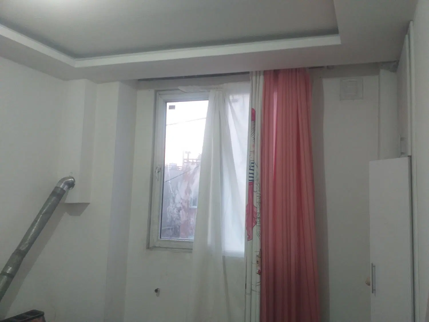 ویلایی دو طبقه حاشیه بلوار پیروزی در گلبهار