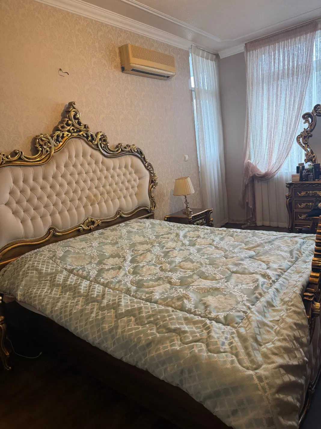 واحد ۲۰۰متری لاکانی_سبزه میدان