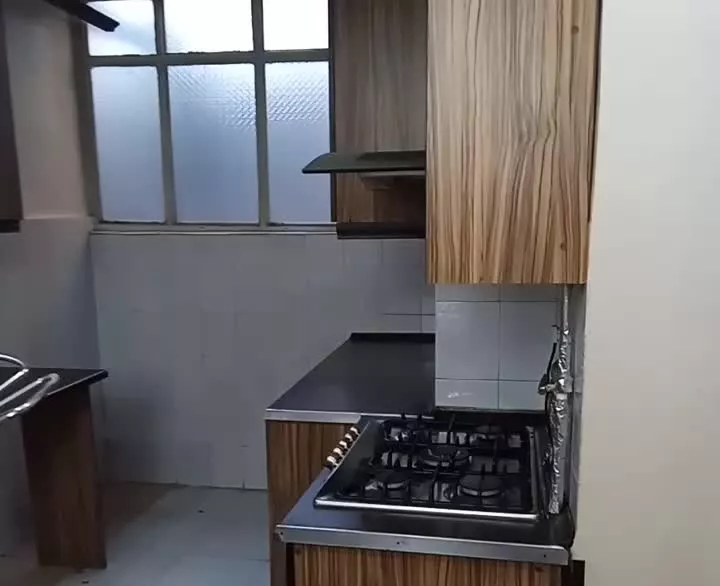 ۷۳ متر آپارتمان تکواحد در تهران نو صائب تبریزی