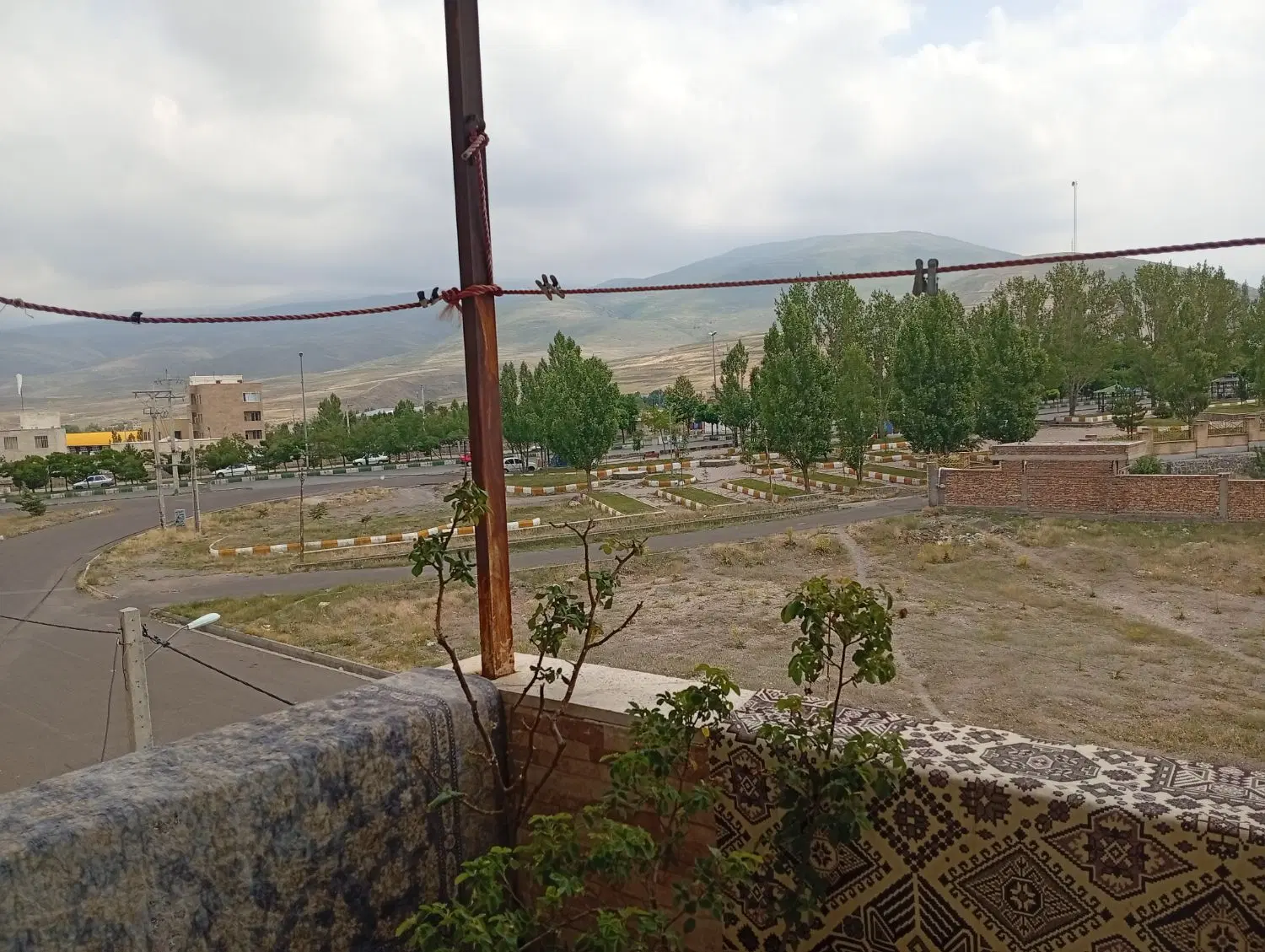 مسکن مهر ، ردیف اول ، روبروی پارک مهر