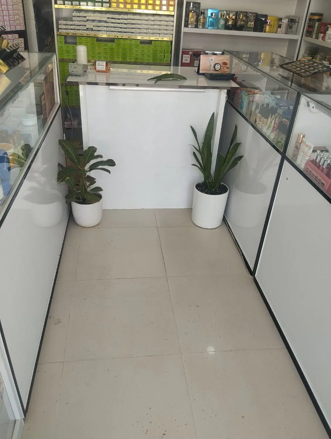 واگذاری مغازه آرایشی بهداشتی