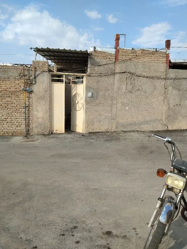 خونه مسکونی ۷۸ متر در خیابان گلستان