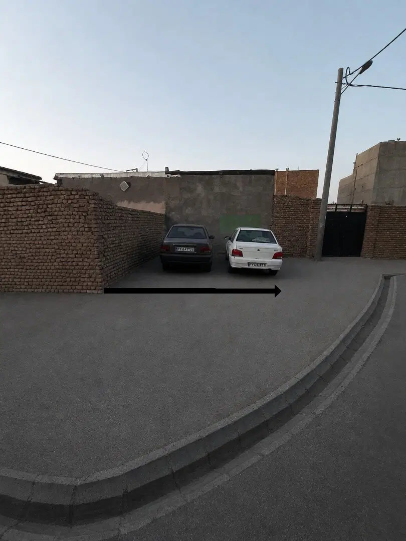 ملک تجاری دائم