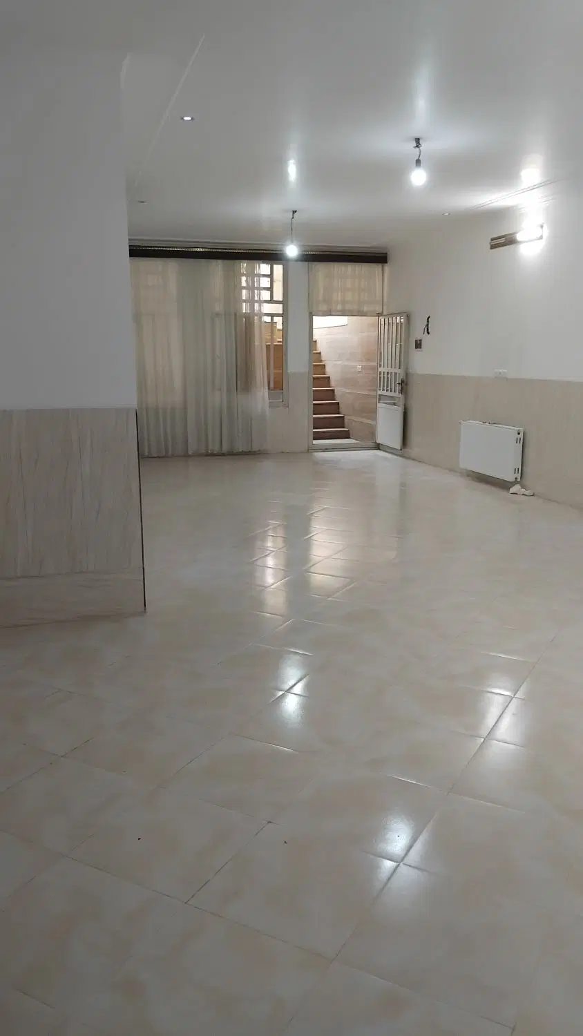 منزل اجاره ای دربست خ. اذریزدی