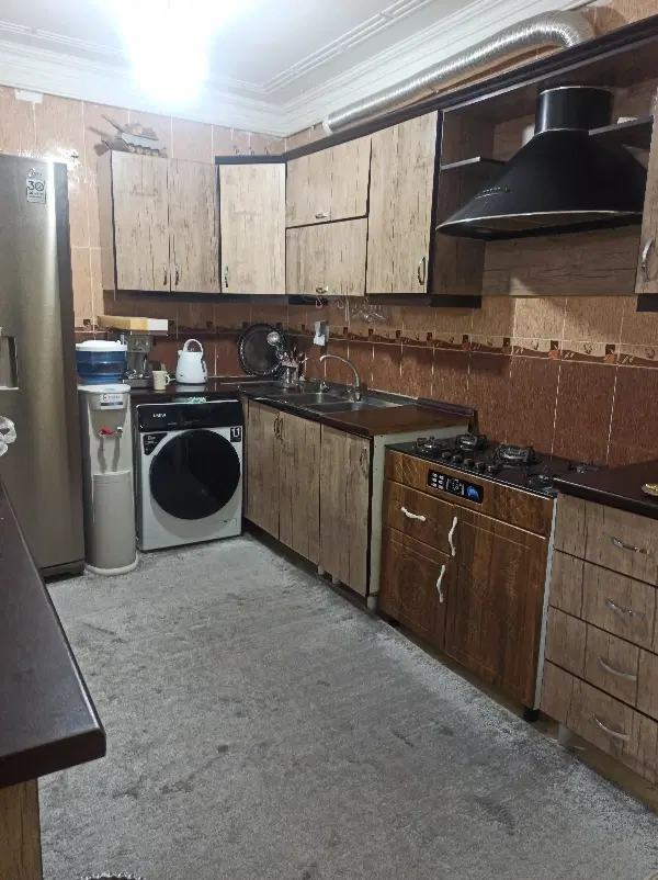 خانه در زمین شهری بهارستان غربی