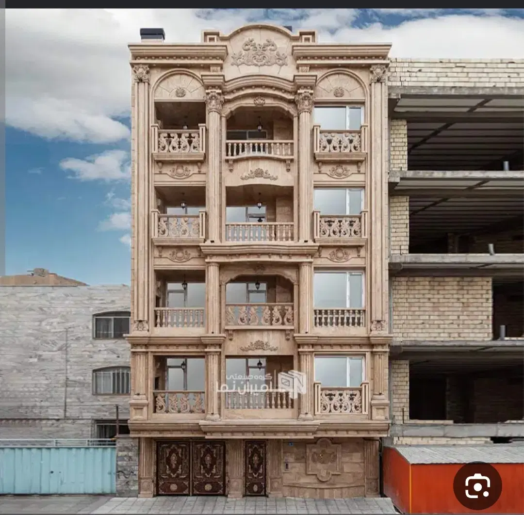 ساختمان مسکونی