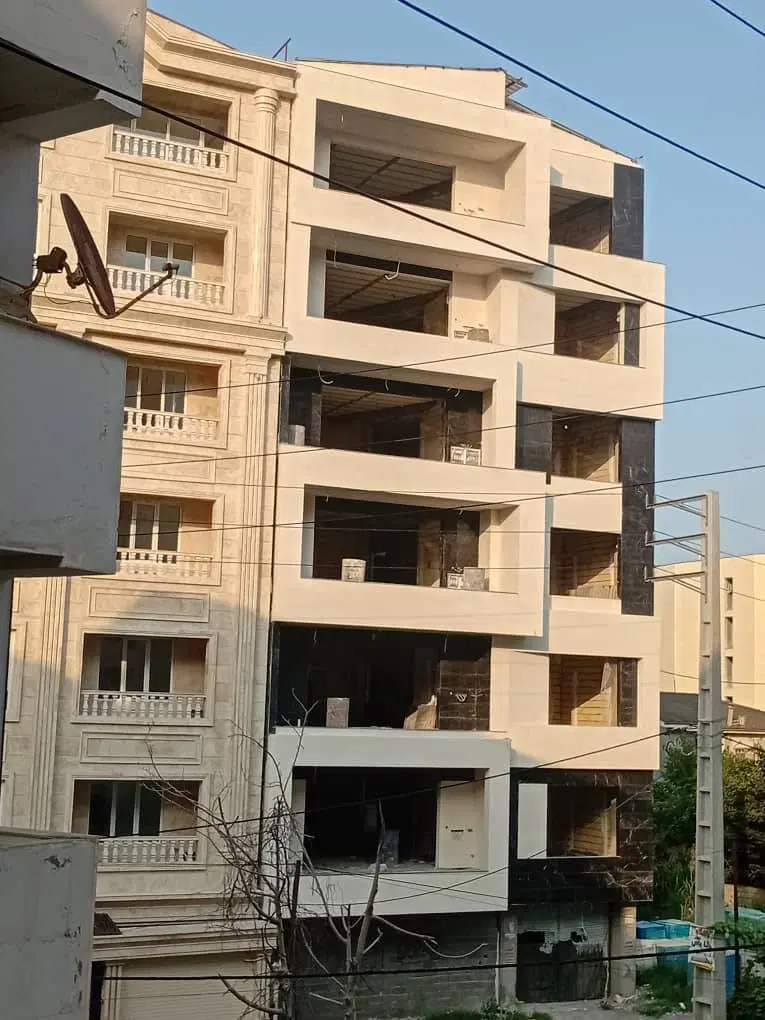 ۱۰۰متر پیش فروش