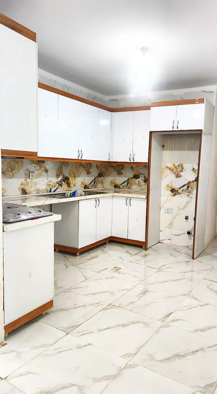 تک واحدی صفرپرنورنزدیک به حرم امام رضا علیه السلام