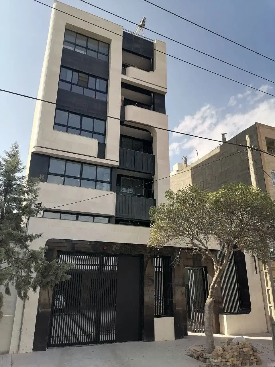 آپارتمان تک سید رضی