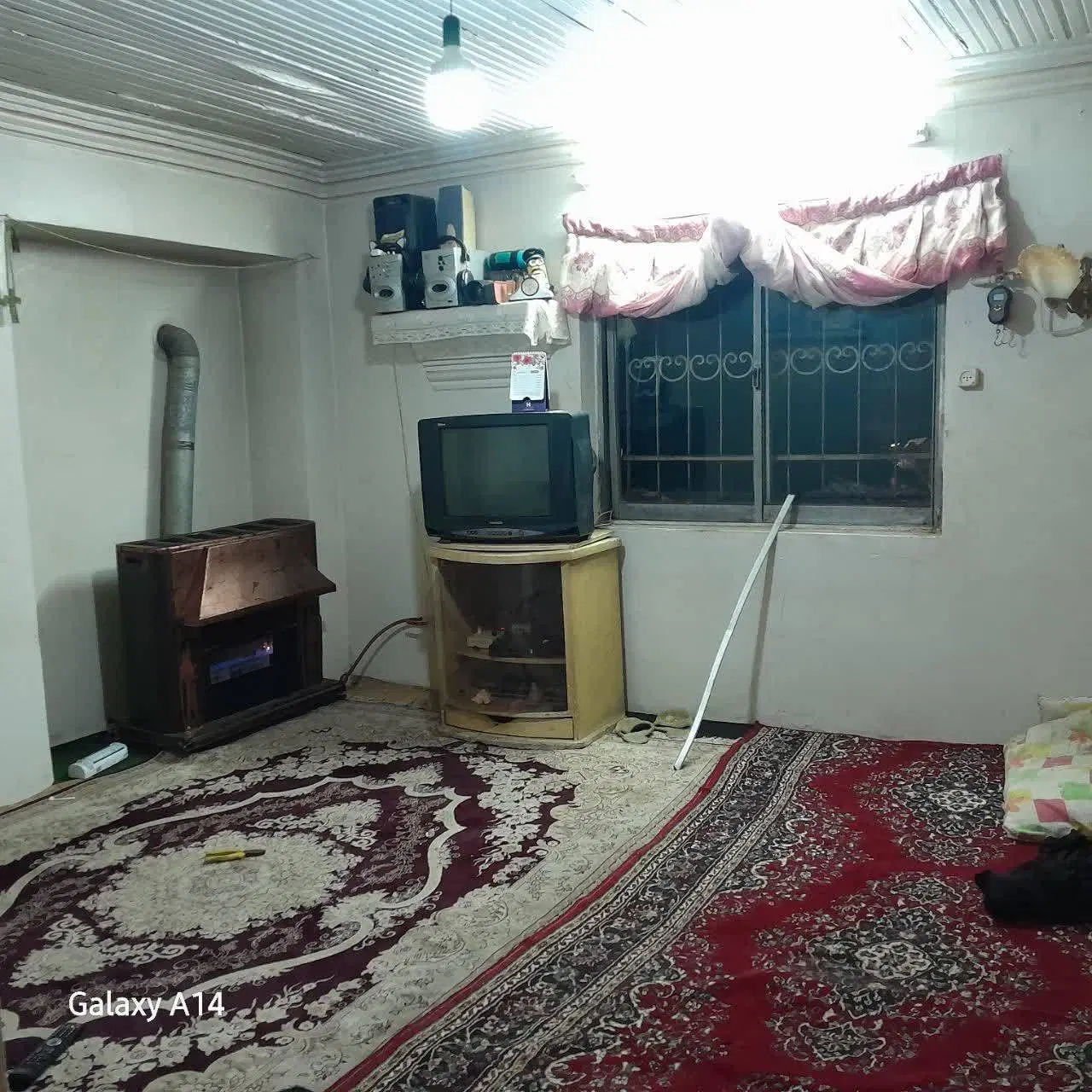 فروش ویلایی 204 متری  با یک مغازه