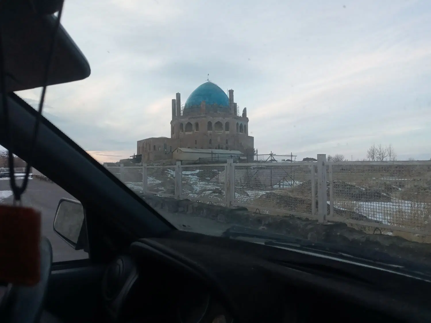 فروش اپارتمان۱۸۵ متر م یک ک۱۶ طبقه۳