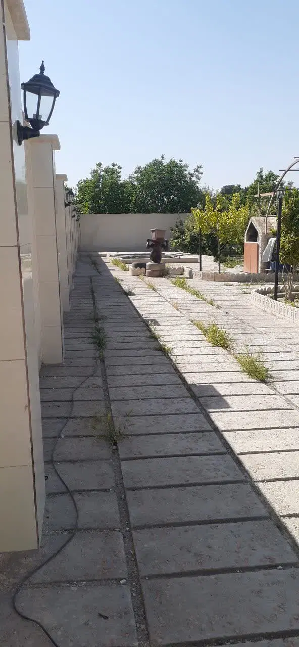 یک قطعه باغ