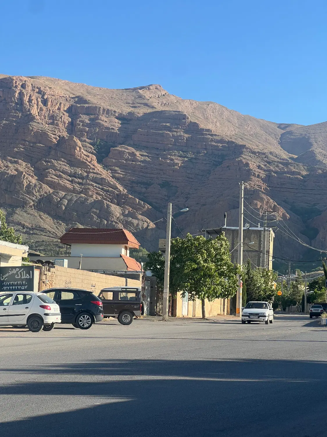 زمین مسکونی