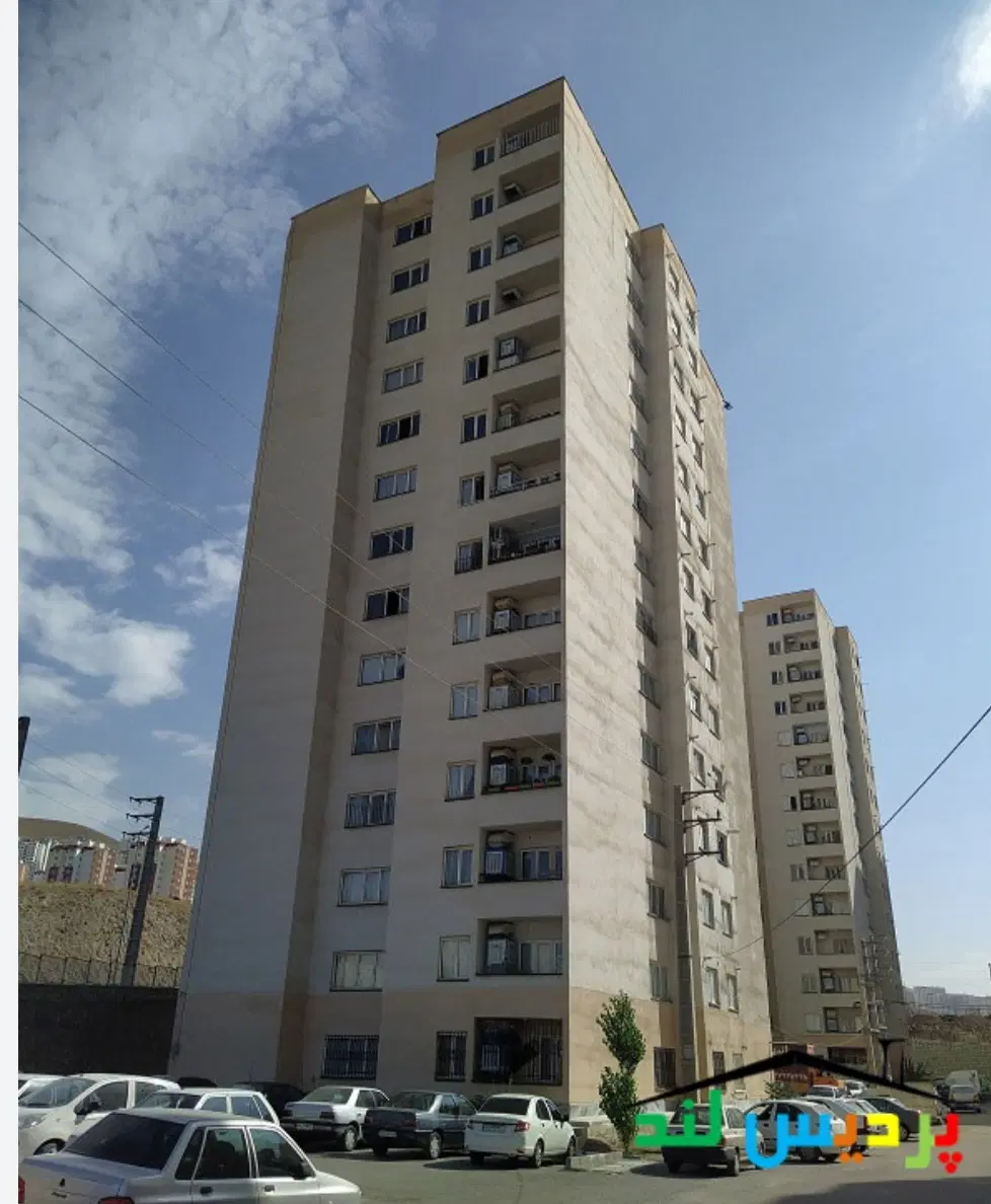 اپارتمان مسکن مهر فاز پنج فروشی