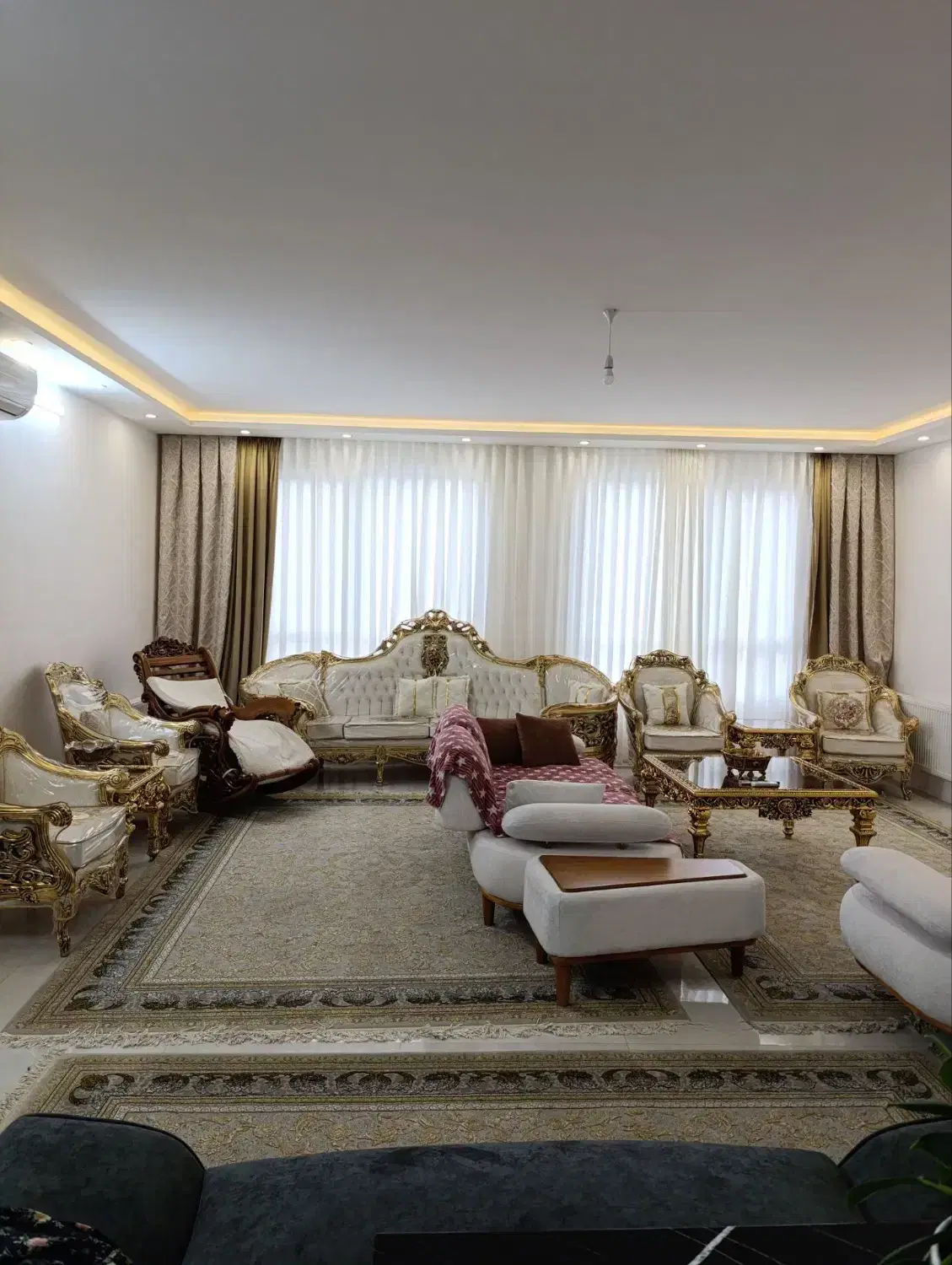 اپارتمان 115متری  دو خواب اسانسور دار