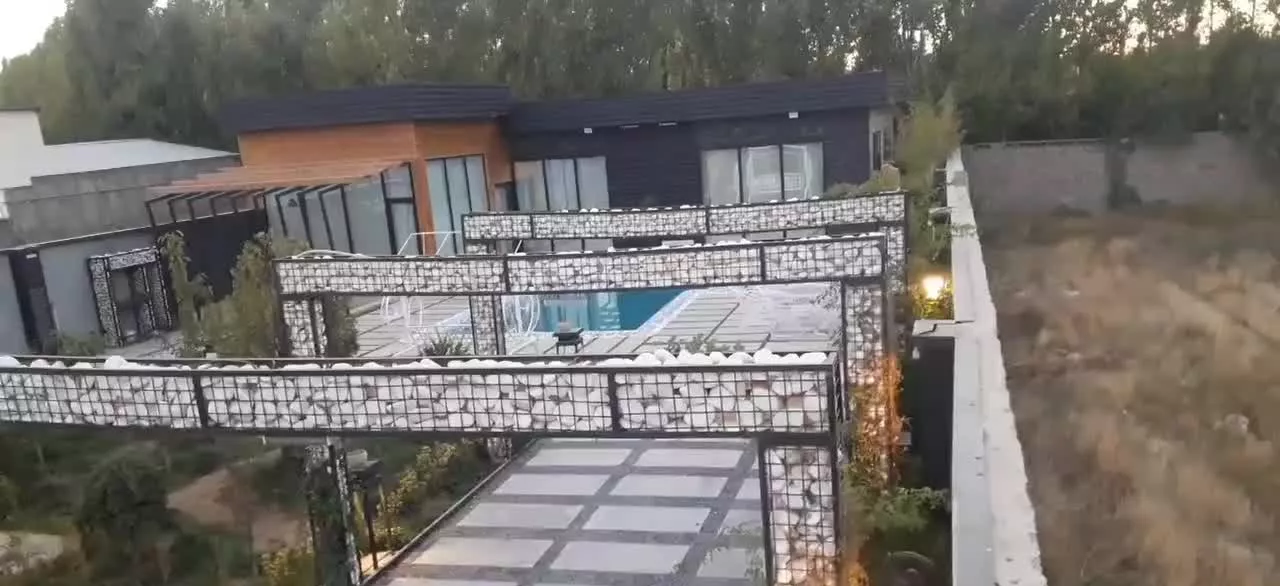 زمین ۶۰۰ متری شهرکی کردان سهیلیه بهاران ،خ ایثار