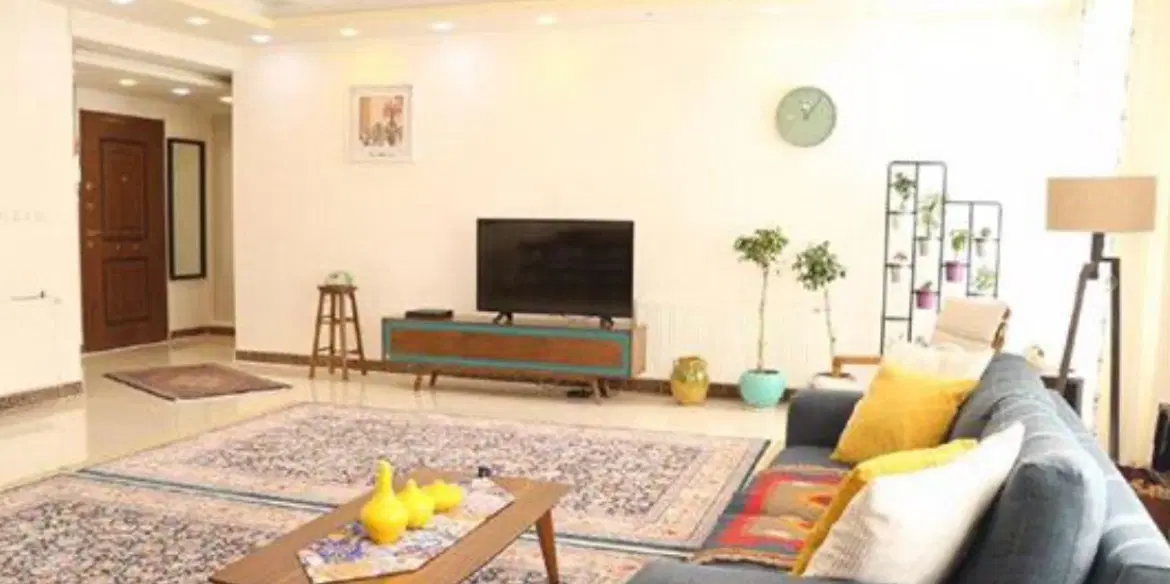 باهنر ۱۰۰ متر خوش نقشه و شیک