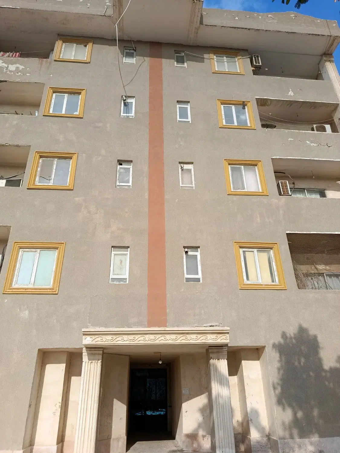 اجاره آپارتمان شیک چابهار شهرک دی ردیف اول