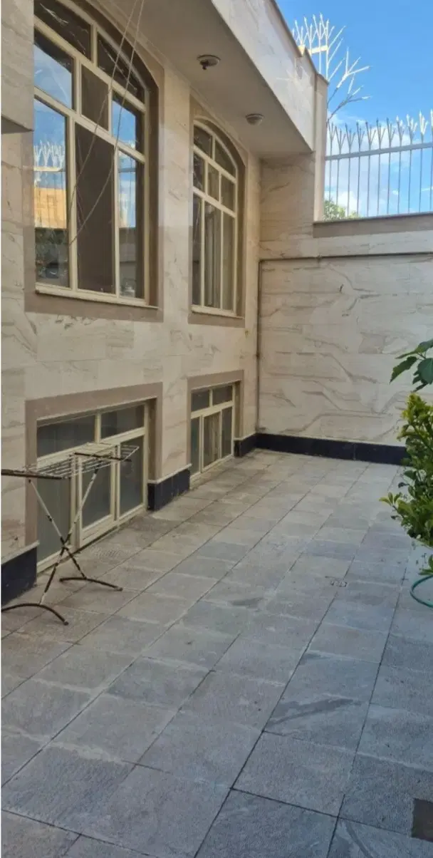 فروش خانه دربستی دو طبقه در ائل گلی