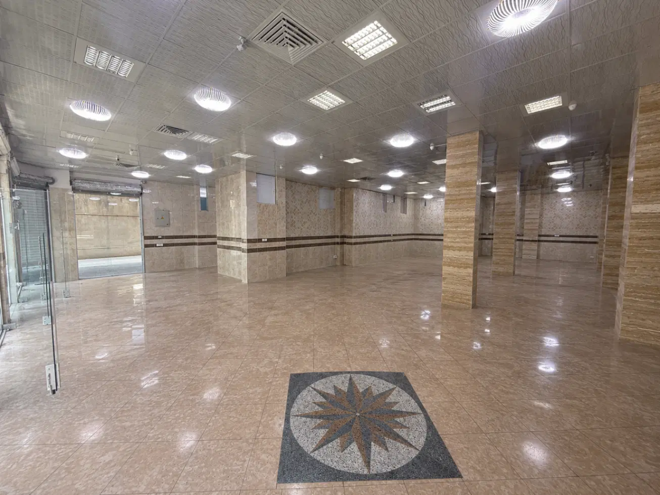 امام زاده حسن - ۲۱۰ متر