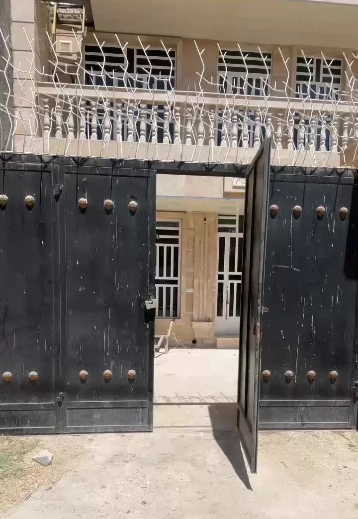 دو طبقه ماه فیروزان کلید نخورده