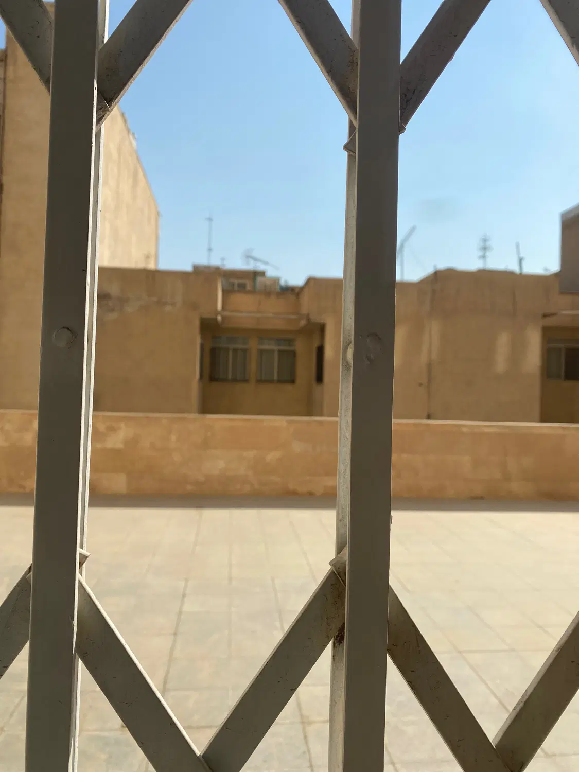 فروش کلنگی از ۱۰۰ متر تا ۵۰۰ متر