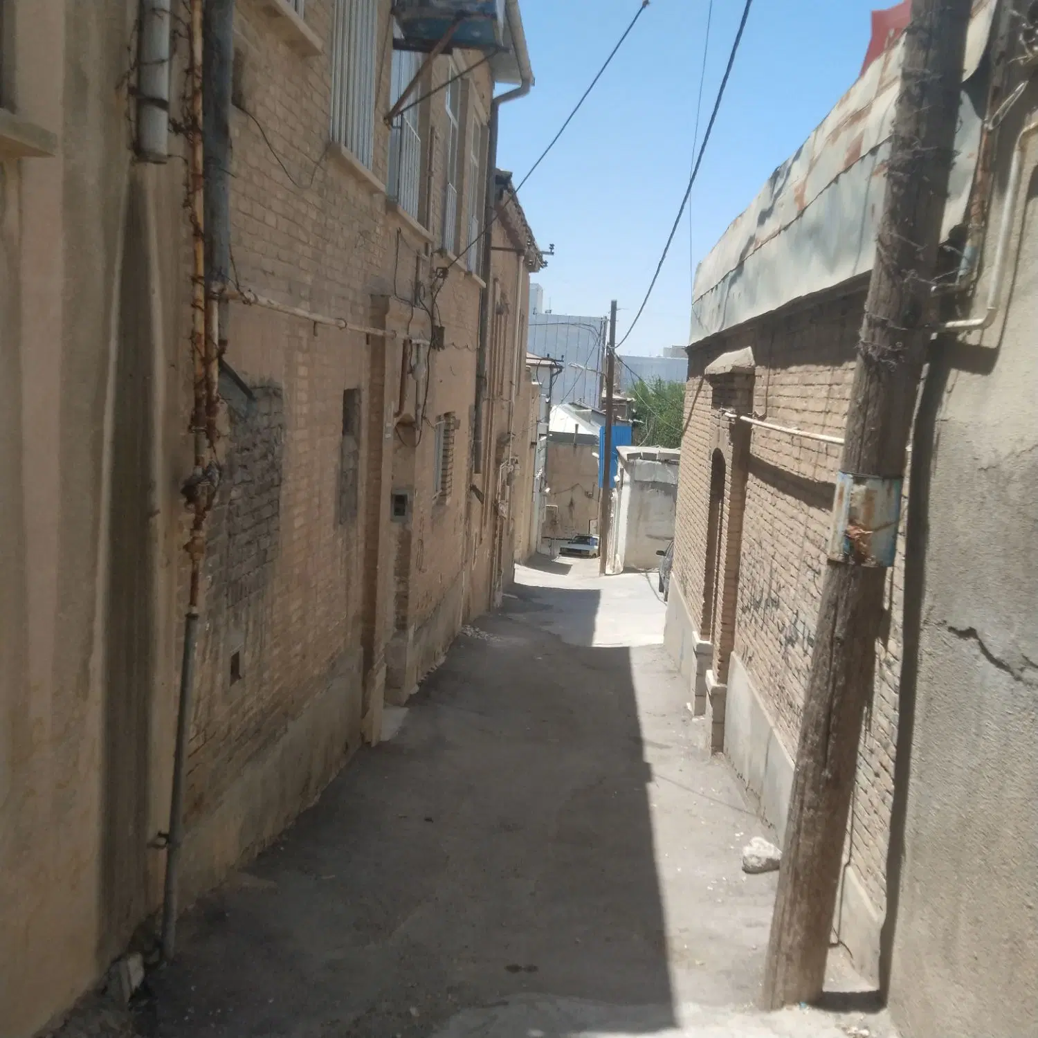 فروش ساختمان ویلایی در سه راه شریعتی کوچه ثبت