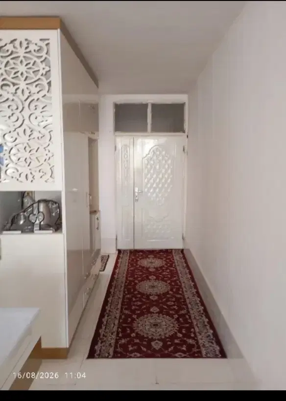 خانه معاوضه هم  دارم با زمین