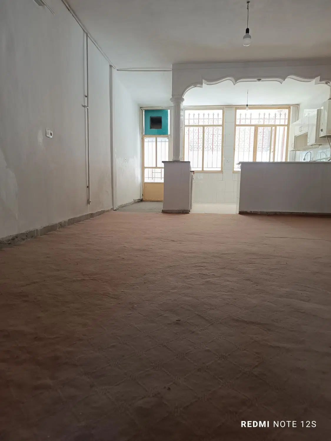طبقه همکف خیابان سعدی رهن و اجاره خانواده و دانشجو