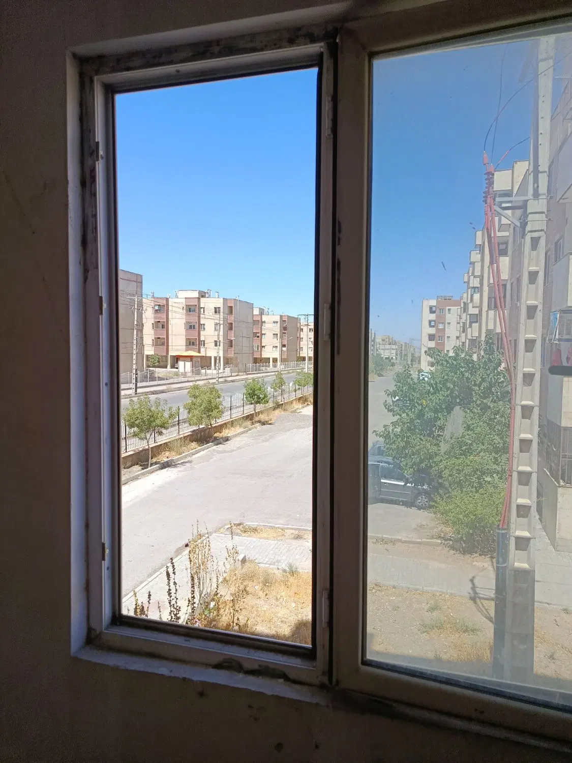 جمهوری 46 صنعت و معدن 3