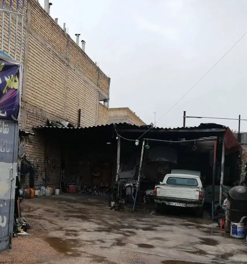 فروش گاراژ بر بلوار کارگر