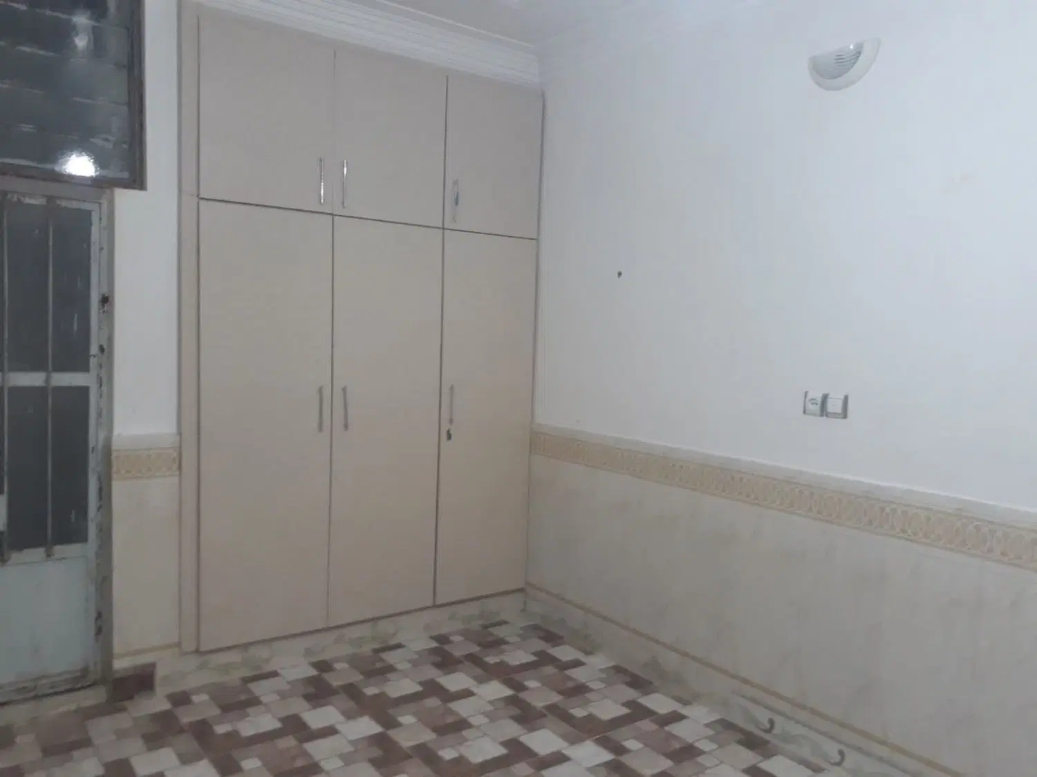 ویلایی  اجاره ای حاجی آباد