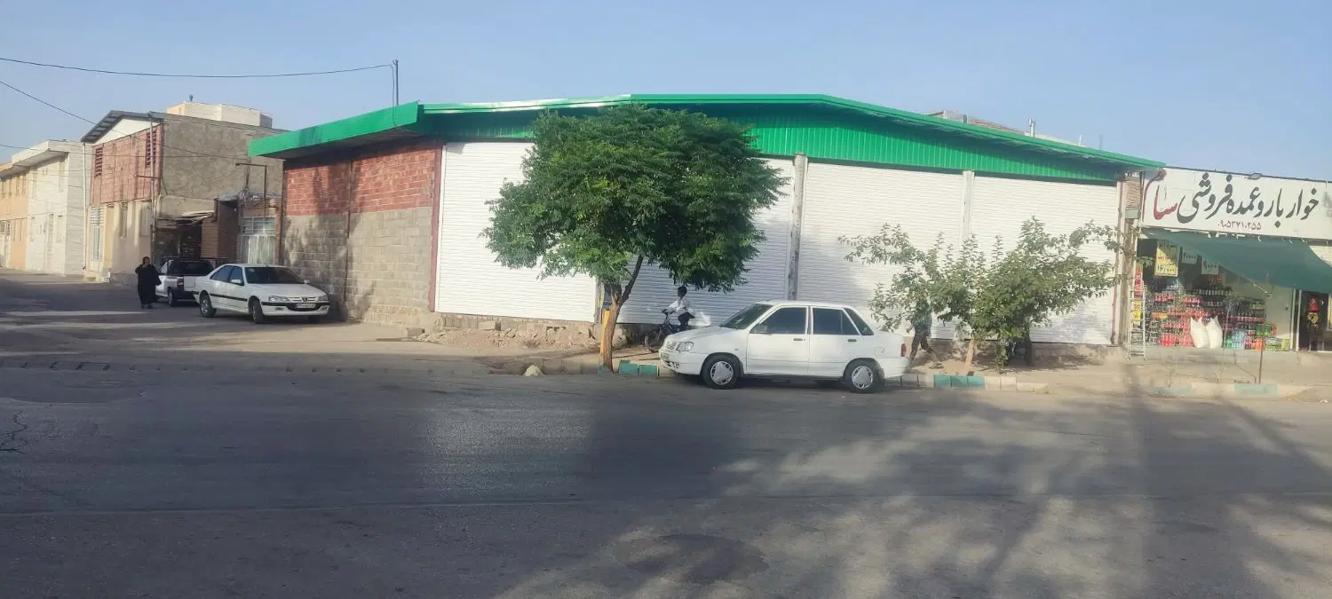 دودهنه مغازه60و50متری جهت کارفنی در مالک اشترجنوبی