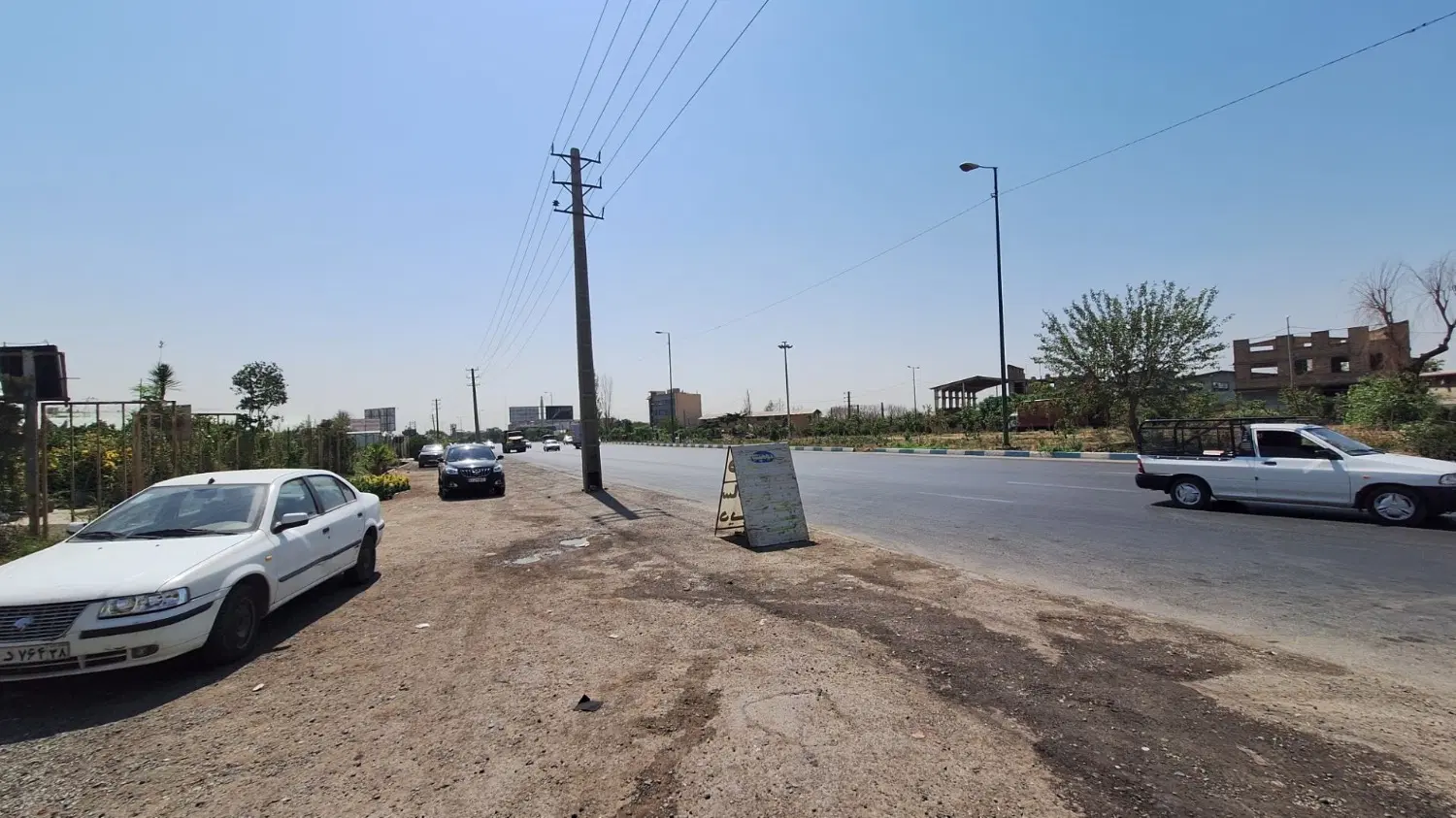زمین فروشی گرمدره ۲۱۰۰ بر جاده مخصوص