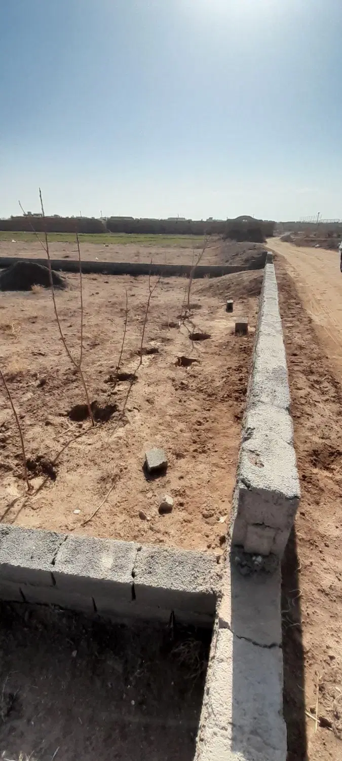 ۲۰۰متر زمین پشت سالن بهمن