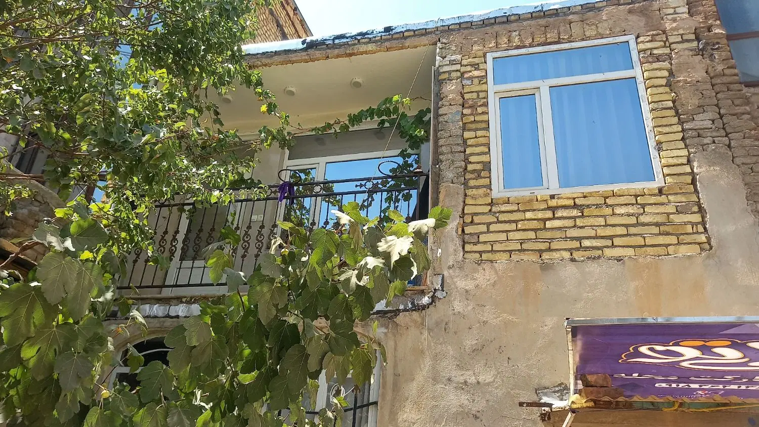 فروش خانه مستقل دو طبقه حیاط دار