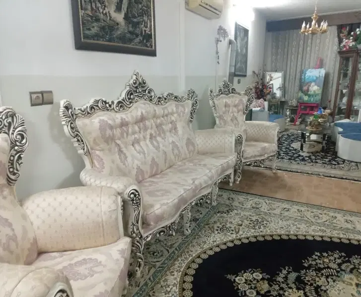 ویلایی سه طبقه سرنبش کوچه ۱۰ متری