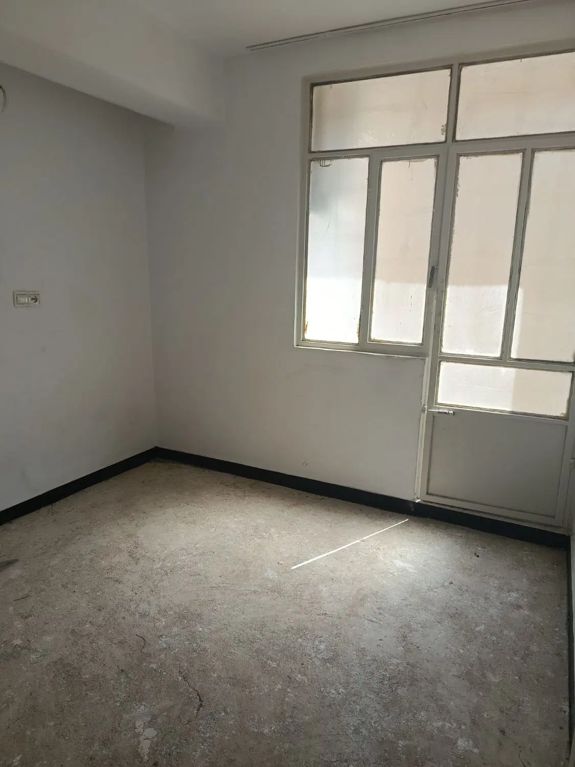 حدودا 75متری دو خواب فوری