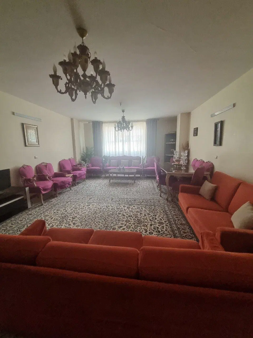 فروش 3 خوابه 125 متری سروستان(جی)