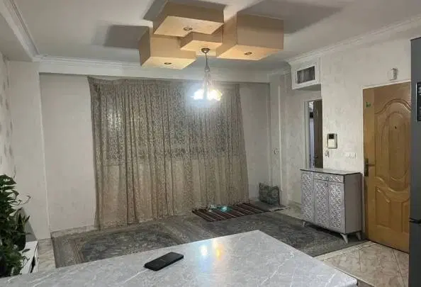 ۶۰متر_تک واحدی_غرق نور_طبقه ۲ واقعی_آسانسور