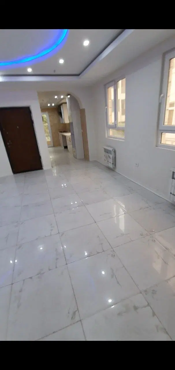 ۹۲ متر دو خواب میدان حسن آباد