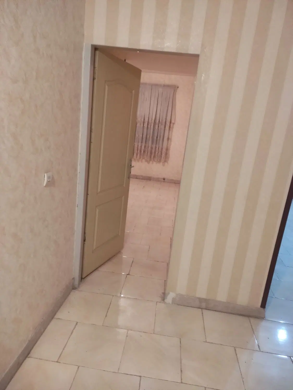 فروش آپارتمان شهرک ناز مجتمع انار