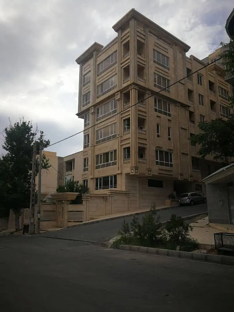 اپارتمان فروشی